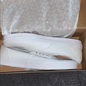 men’s white vans size 12